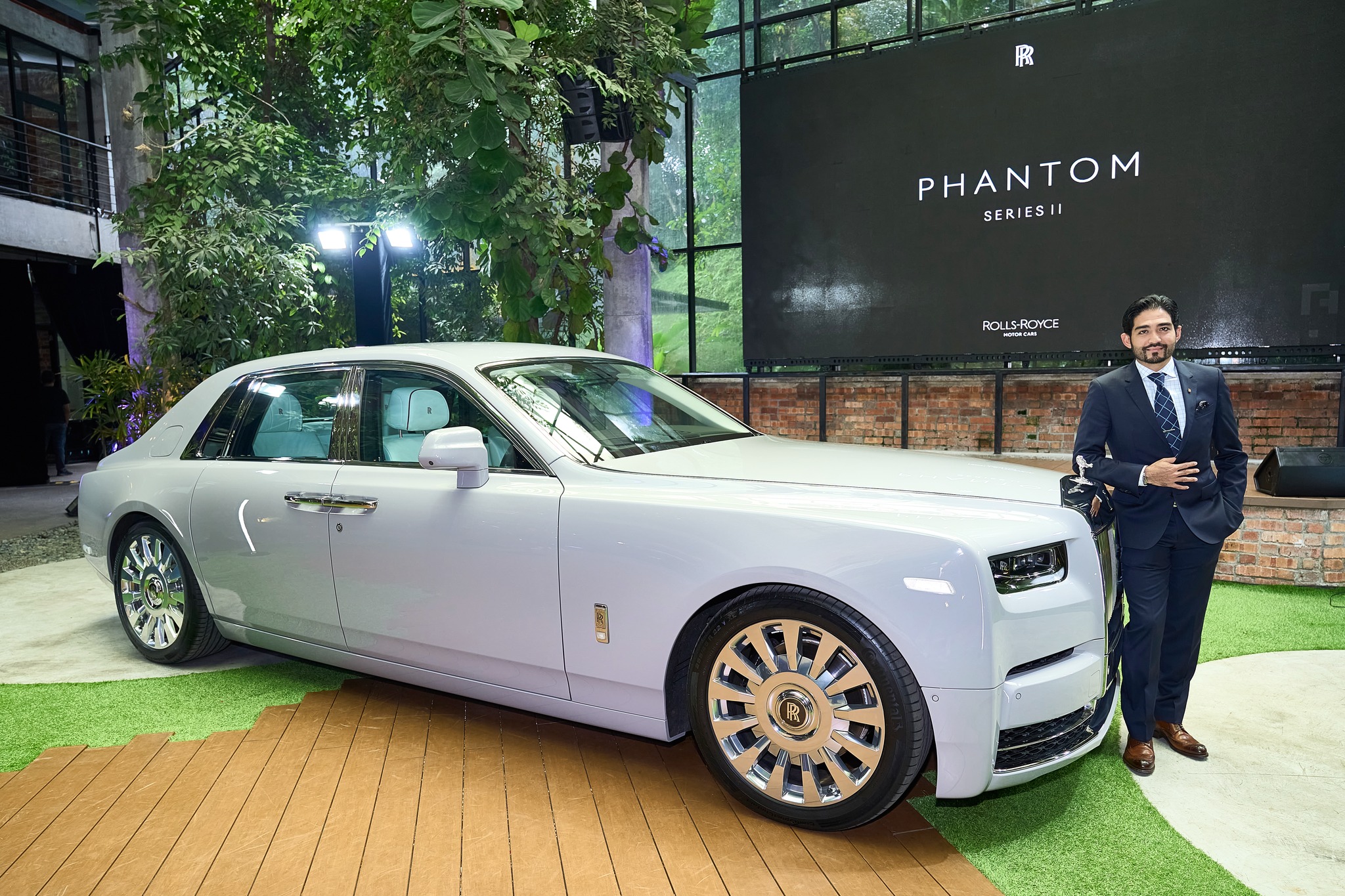 Anas Zawawi Khalid, Director of Rolls-Royce Motor Cars Kuala Lumpur launches Phantom Series II in Malaysia
