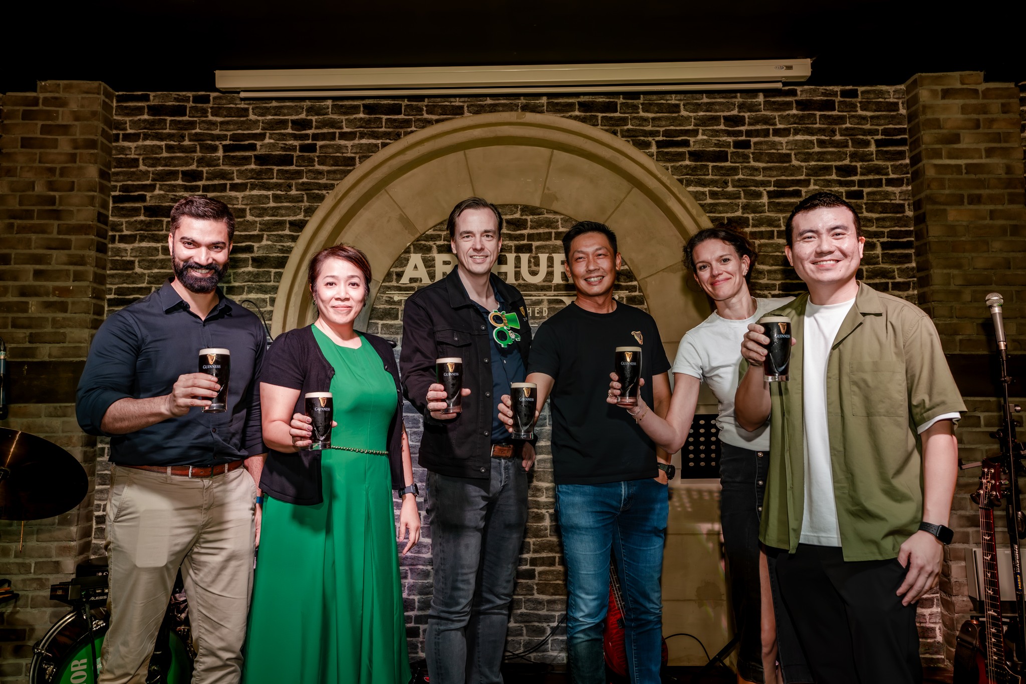 (L to R) Naved Qureshi, Marketing Manager of Guinness South East Asia, Victoria Ang, People Function Director at Heineken Malaysia Berhad, Karsten Folkerts, Head of Finance at Heineken Malaysia Berhad, Jimmy Ding, Hea