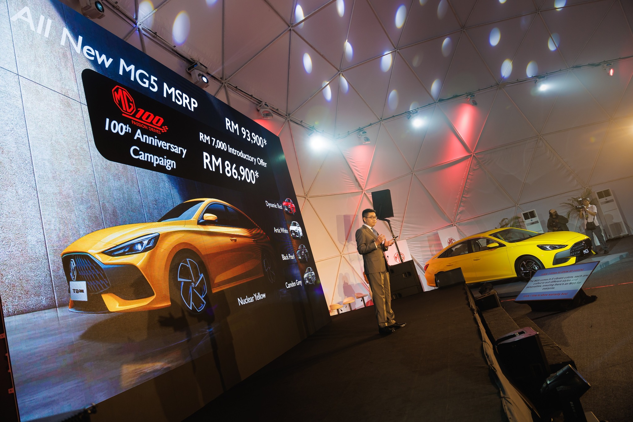 Mr Emory Qi annoucing the official price and introductory offer