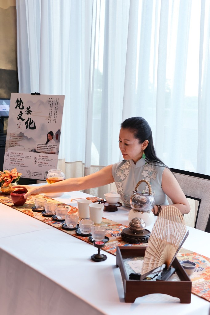 Tea Master at Royal China