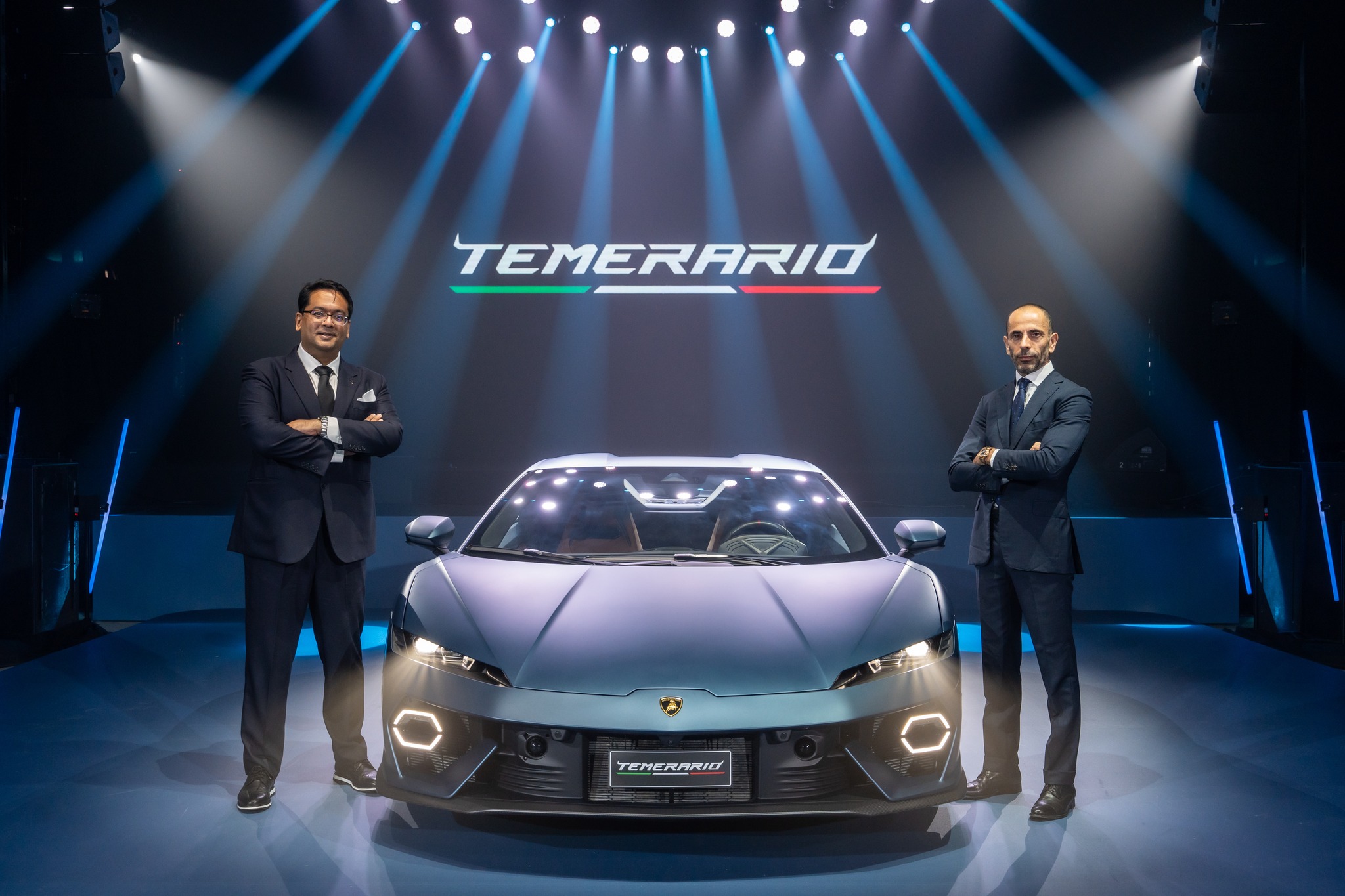 Automobili Lamborghini APAC Region Director_Francesco Scardaoni (R), Lamborghini Kuala Lumpur Senior Operations Manager_Dezmin Noris (L)