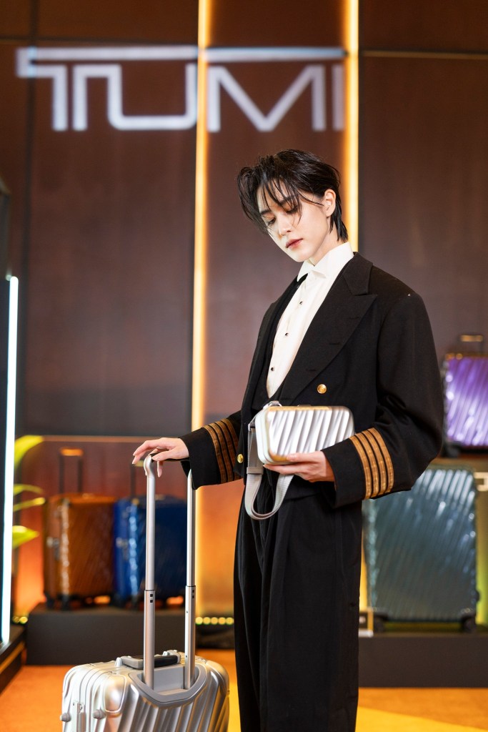 Hakken Ryou with the 19 Degree Aluminium collection (2)