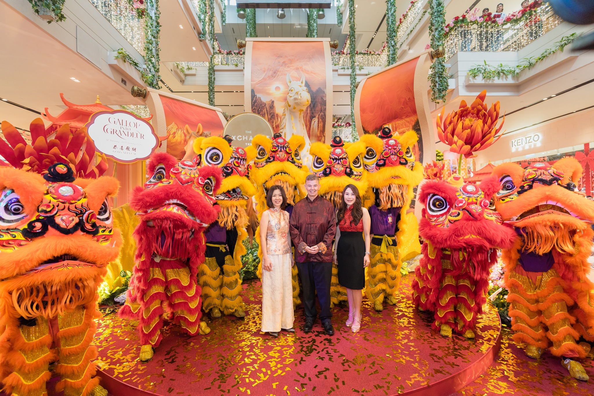 The Exchange TRX’s Chinese New Year campaign – Gallop Into Grandeur, was officially
launched by, Trevor Hill, General Manager, Elaine Teh, Director of Asset Management and
Jessica Leong, Head of Marketing at The Exchange TRX on 15 January