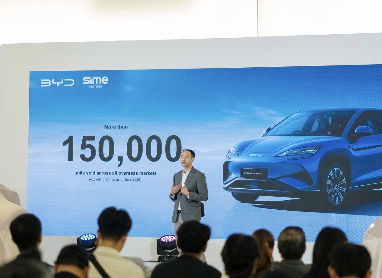 Jacob Ma, Managing Director of BYD Malaysia, highlighting the BYD SEALION 7's global success, with over 150,000 units delivered across overseas markets as of June 2026, excluding China.