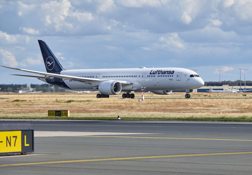 Boeing 787-9 Taufname Augsburg D-ABPK in Frankfurt a.M.